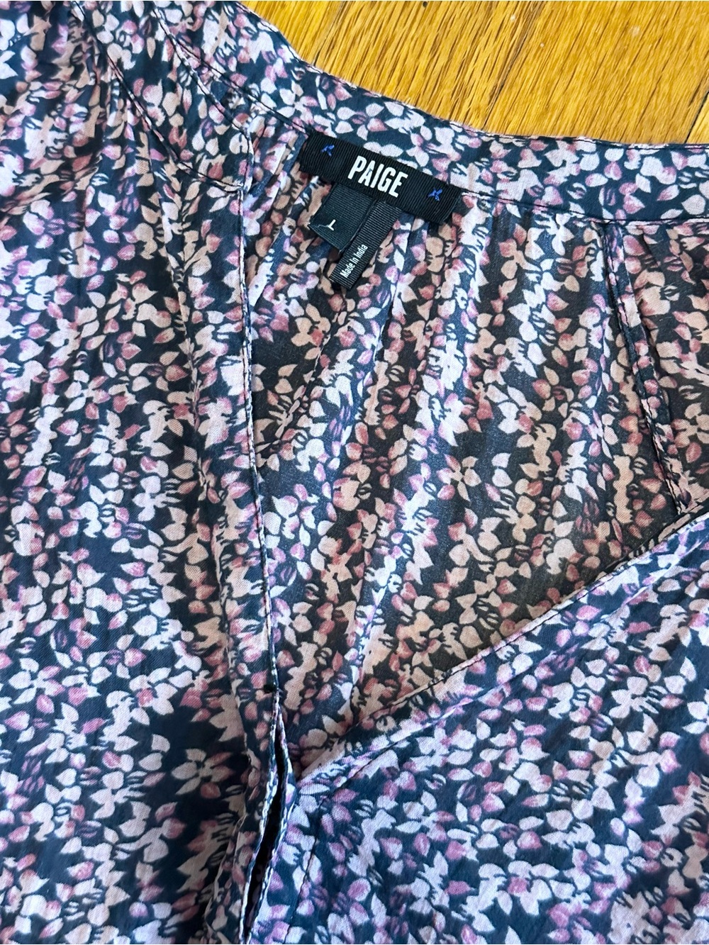 PAIGE Pink Floral Long Sleeve V-Neck Blouse Top Size Large